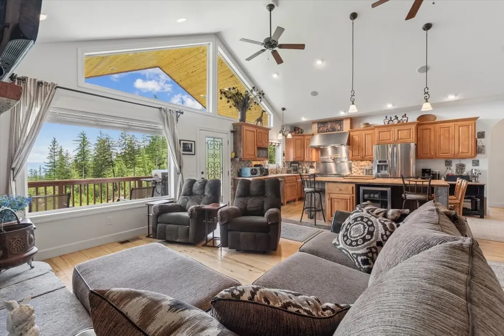 1201 Cramer Creek Road Somers MT 59932