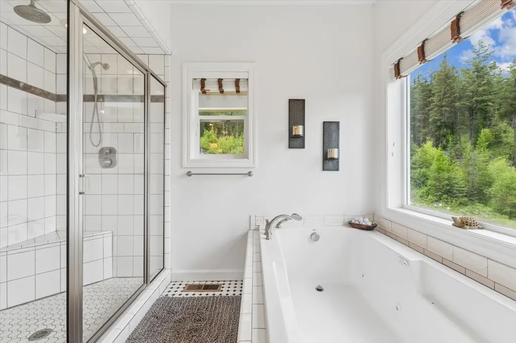 1201 Cramer Creek Road Somers MT 59932