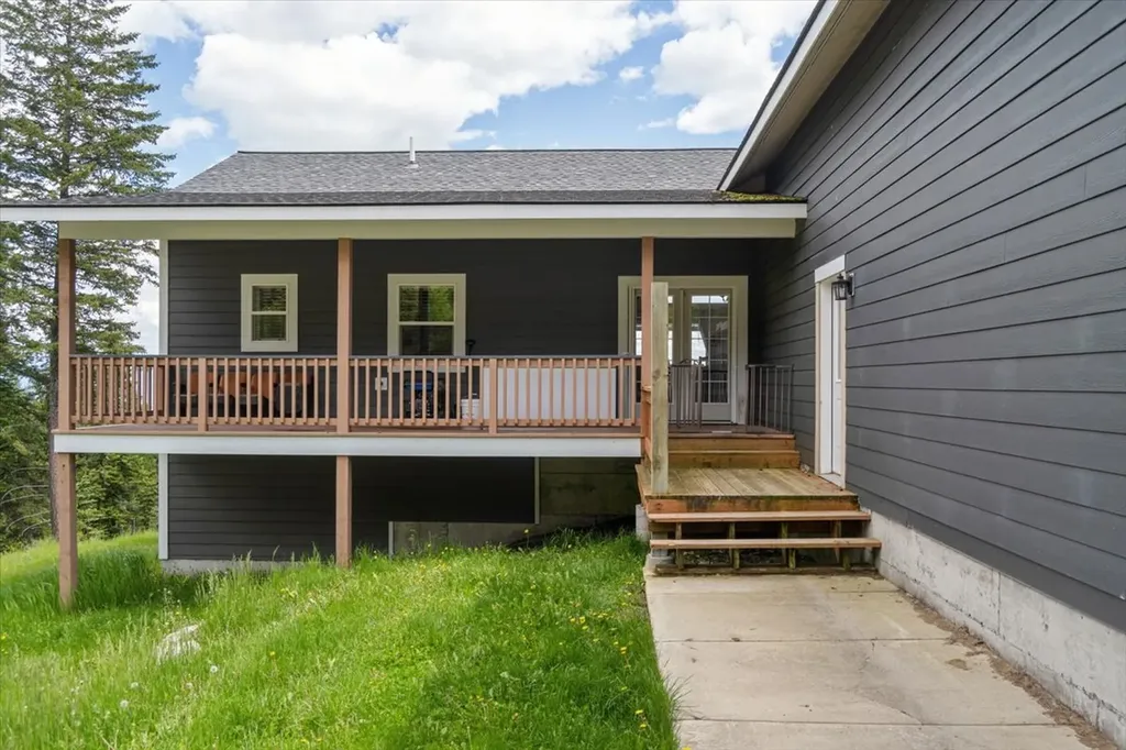1201 Cramer Creek Road Somers MT 59932