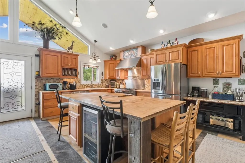 1201 Cramer Creek Road Somers MT 59932