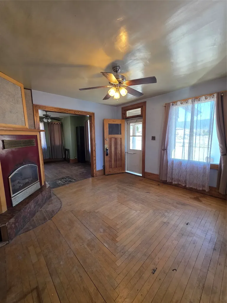 901 Delaware Avenue Butte MT 59701