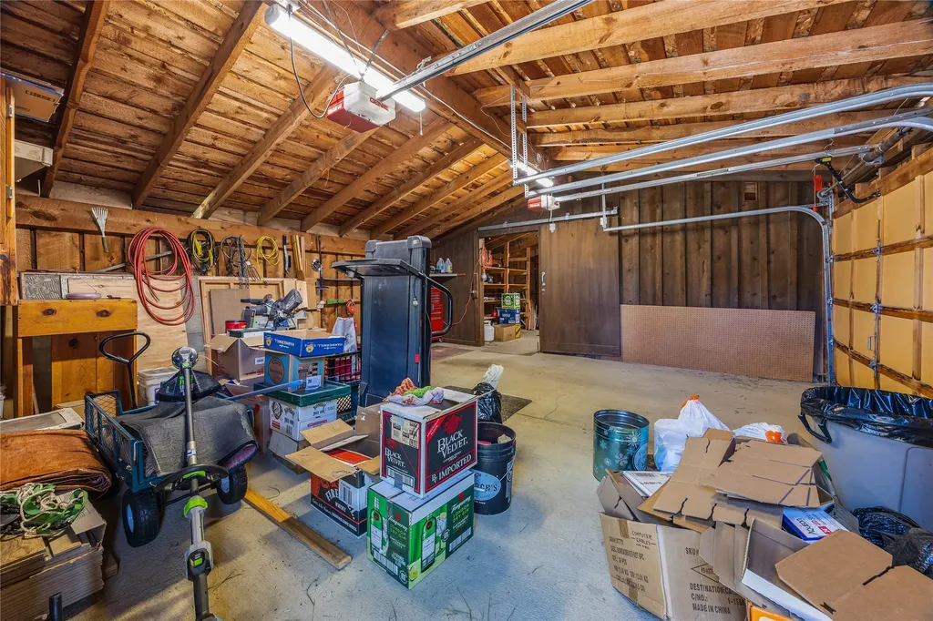 2811 Foxtrotter Trail Victor MT 59875