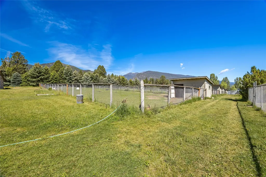 2811 Foxtrotter Trail Victor MT 59875