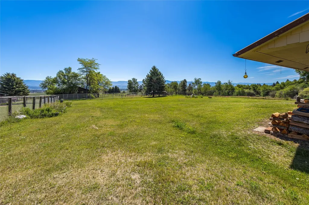 2811 Foxtrotter Trail Victor MT 59875