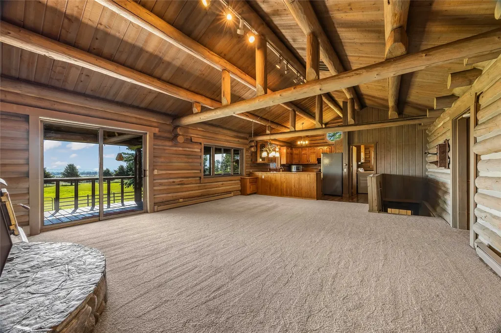 2811 Foxtrotter Trail Victor MT 59875