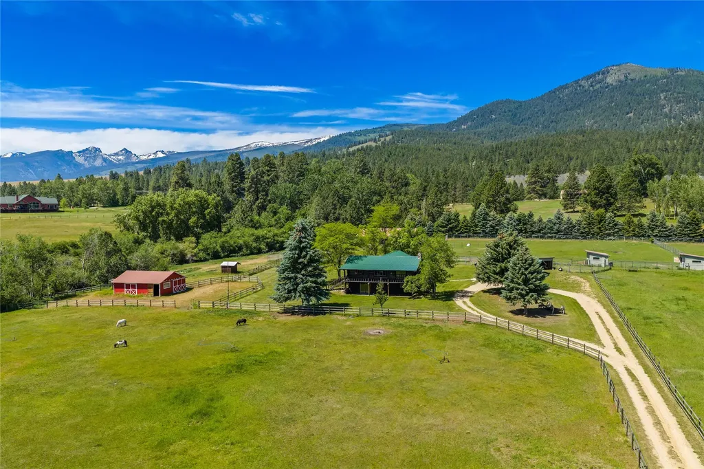 2811 Foxtrotter Trail Victor MT 59875