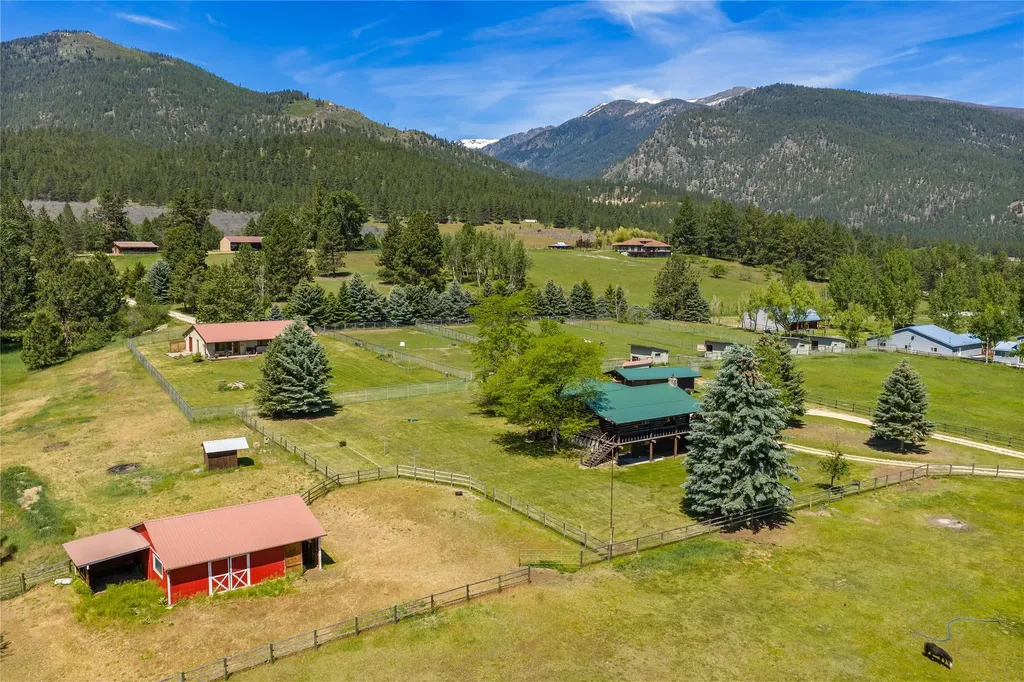 2811 Foxtrotter Trail Victor MT 59875
