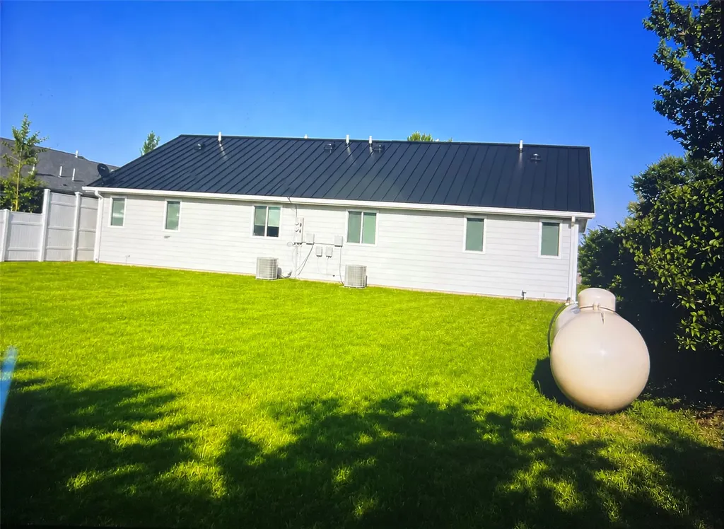 506 Central Avenue Power MT 59468