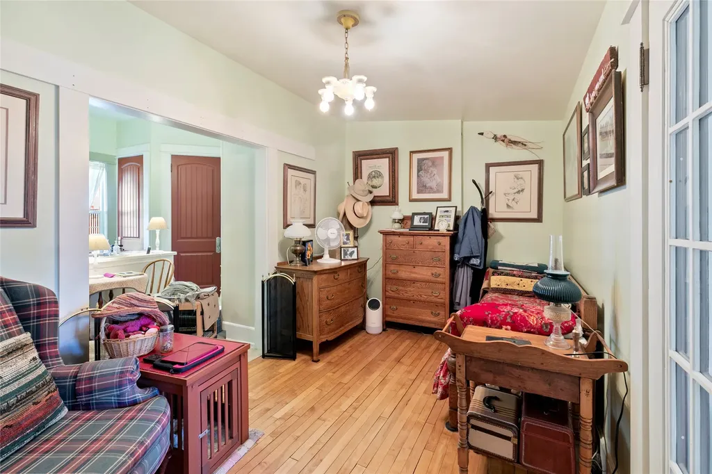 1003 N Burnt Fork Road Stevensville MT 59870