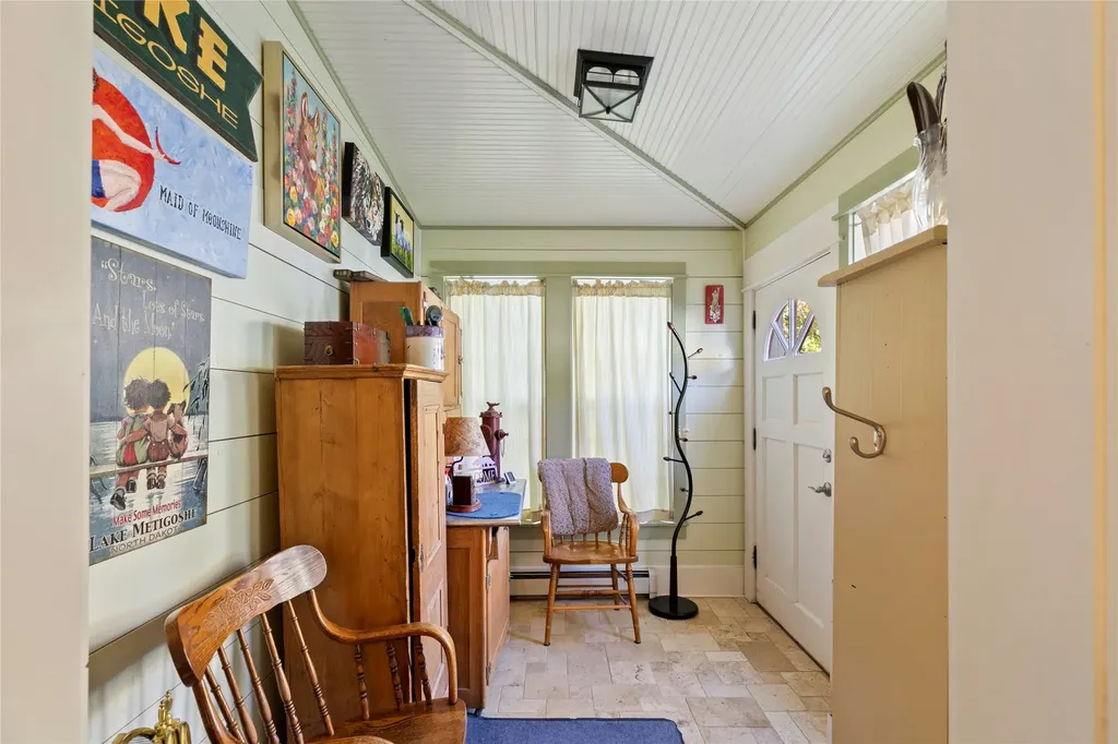 1003 N Burnt Fork Road Stevensville MT 59870