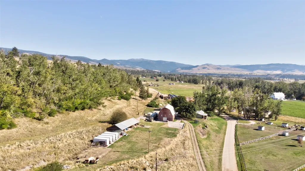 1003 N Burnt Fork Road Stevensville MT 59870