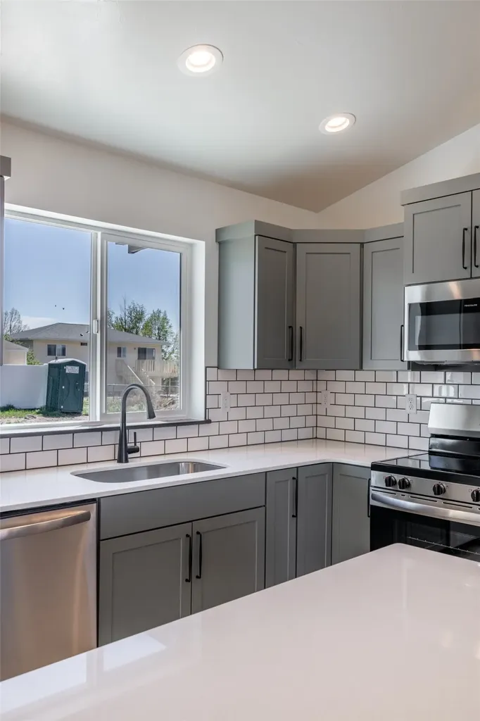 8140 Oreilly Drive Helena MT 59602