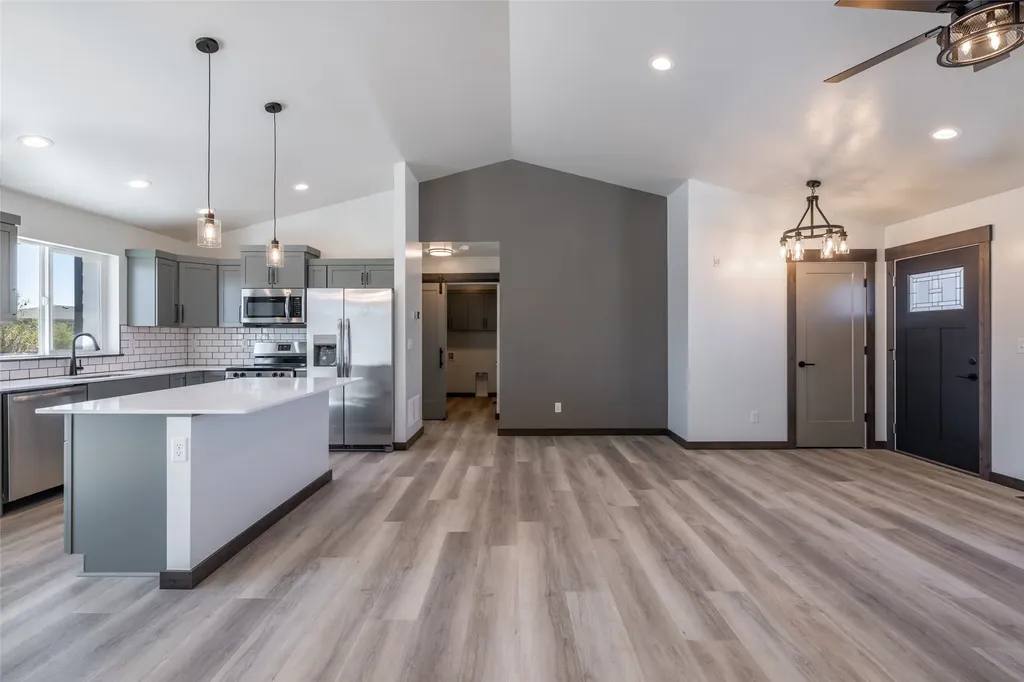 8140 Oreilly Drive Helena MT 59602