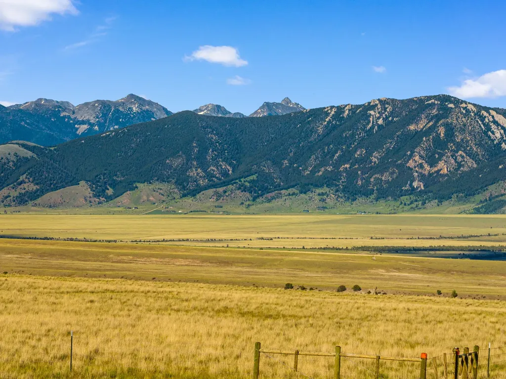60 Acres Raghorn Court Ennis MT 59729