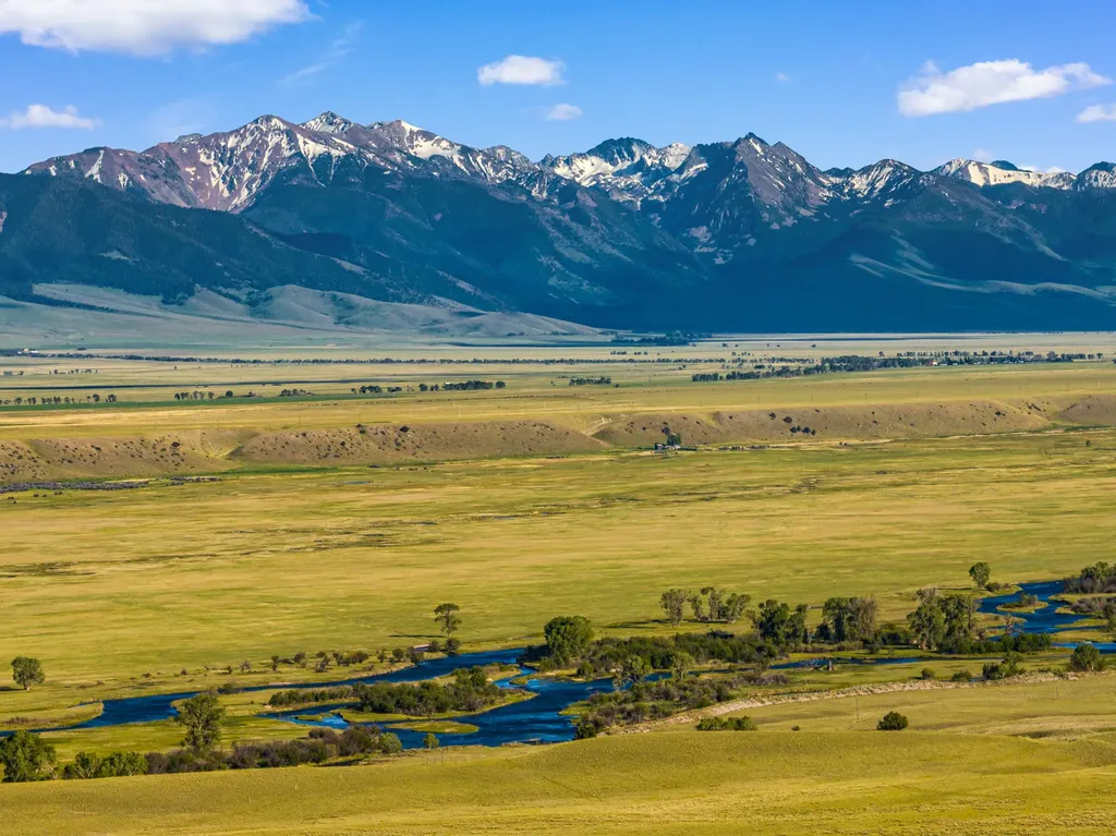 60 Acres Raghorn Court Ennis MT 59729