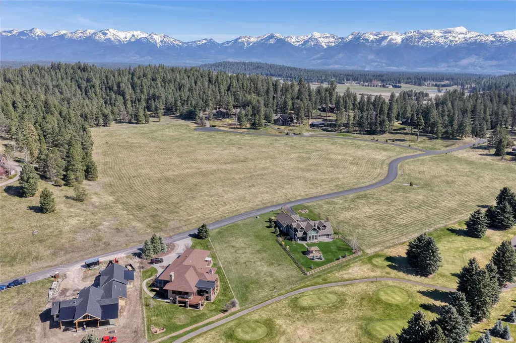 1358 Ponderosa Ridge Drive Bigfork MT 59911