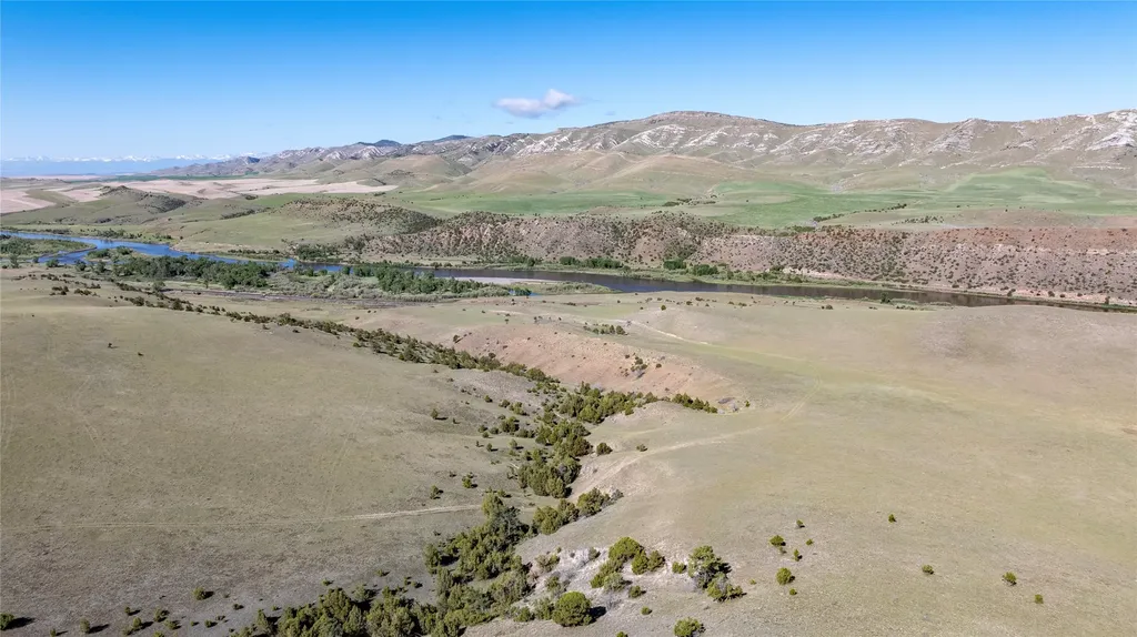 389 Missouri View Lane Three Forks MT 59752