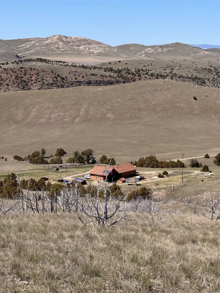 389 Missouri View Lane Three Forks MT 59752