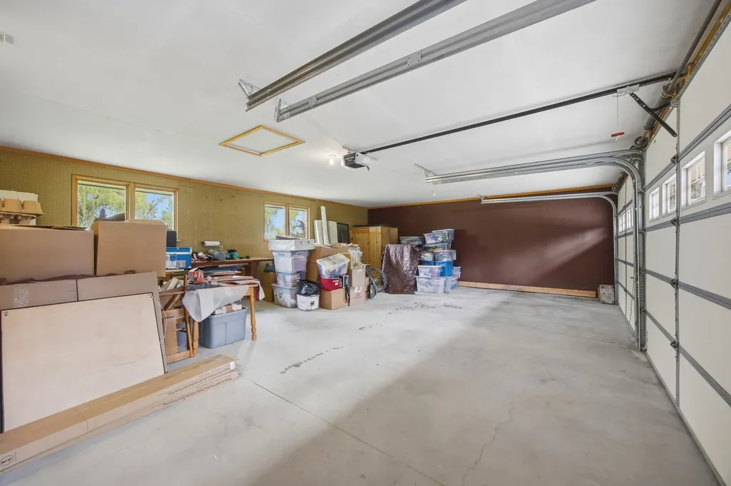 586 Cash Nichols Road Stevensville MT 59870