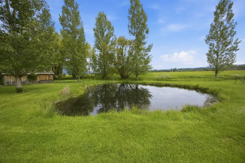 586 Cash Nichols Road Stevensville MT 59870
