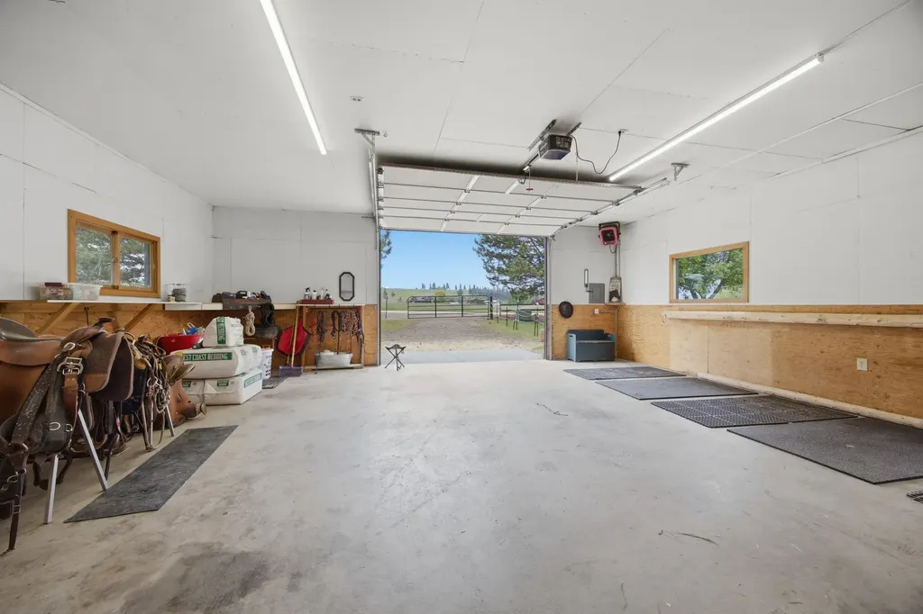 586 Cash Nichols Road Stevensville MT 59870