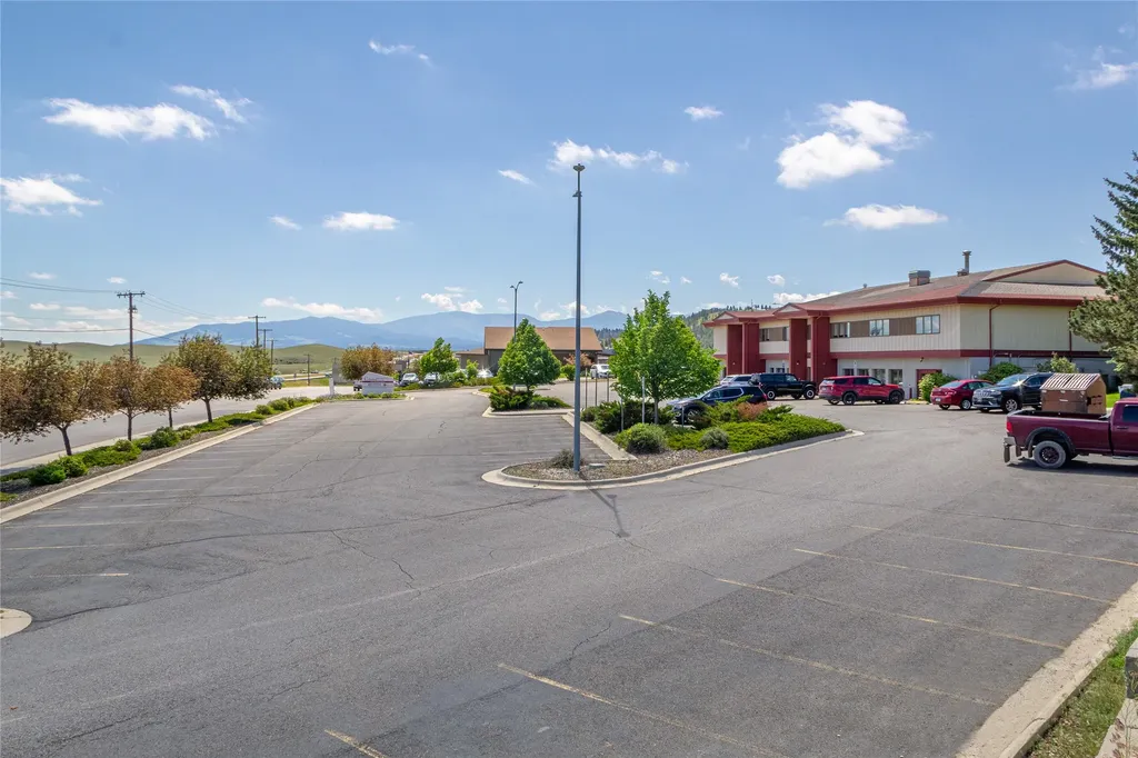 2525 Colonial Drive Helena MT 59601