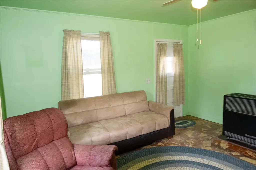 419 Spruce N Townsend MT 59644
