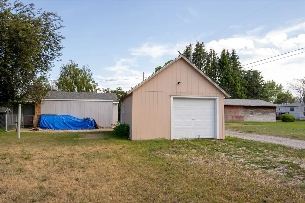 419 Spruce N Townsend MT 59644