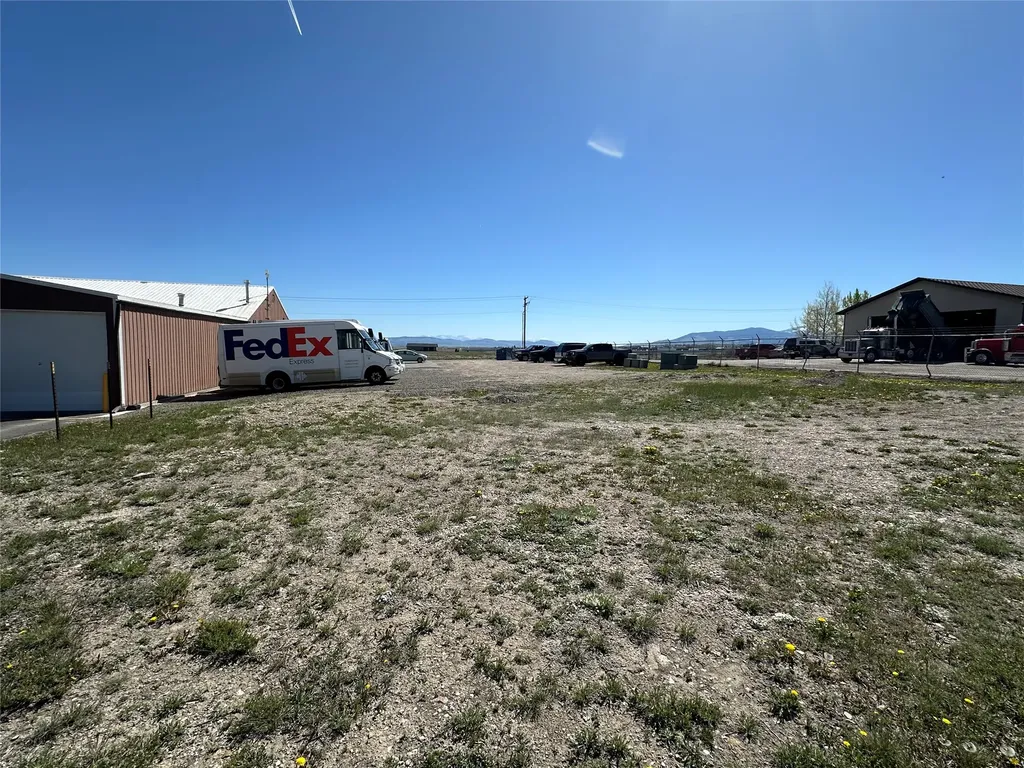3171 Bozeman Avenue Helena MT 59601