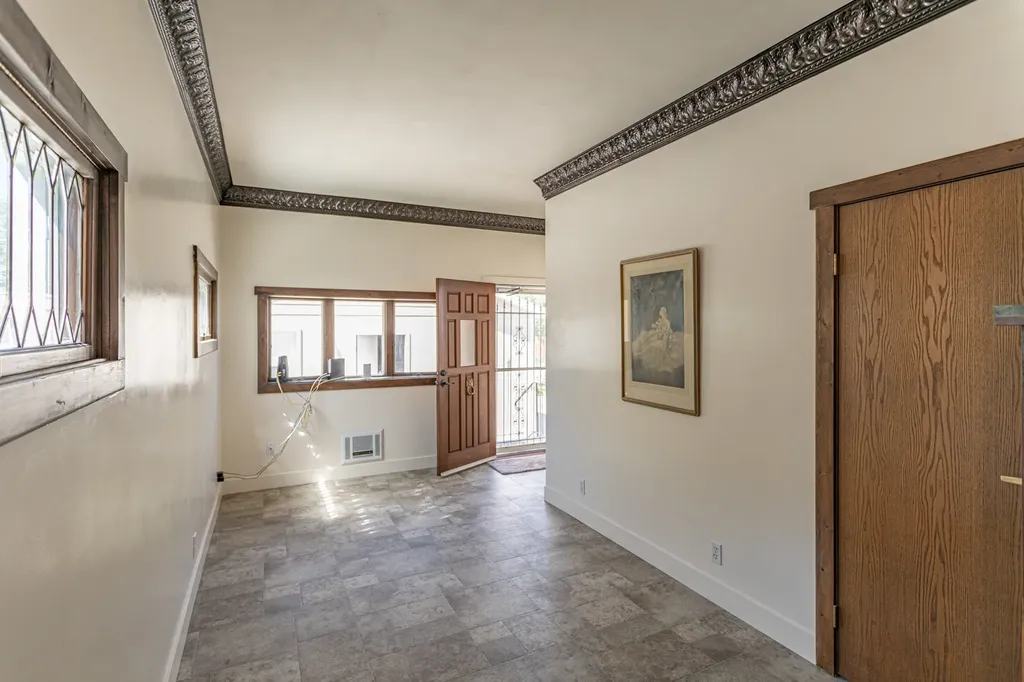 715 4th Avenue N Great Falls MT 59401