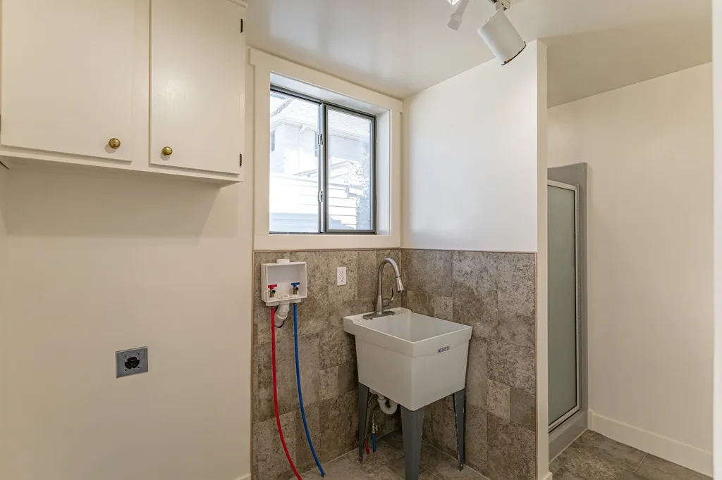 715 4th Avenue N Great Falls MT 59401