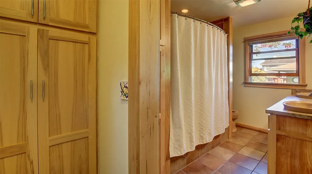 923 Longstaff Street Missoula MT 59801