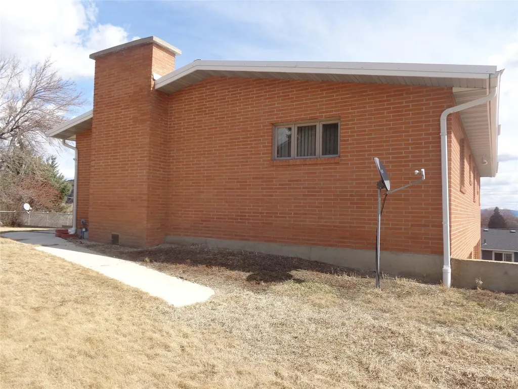 1406 W 5th Street Anaconda MT 59711