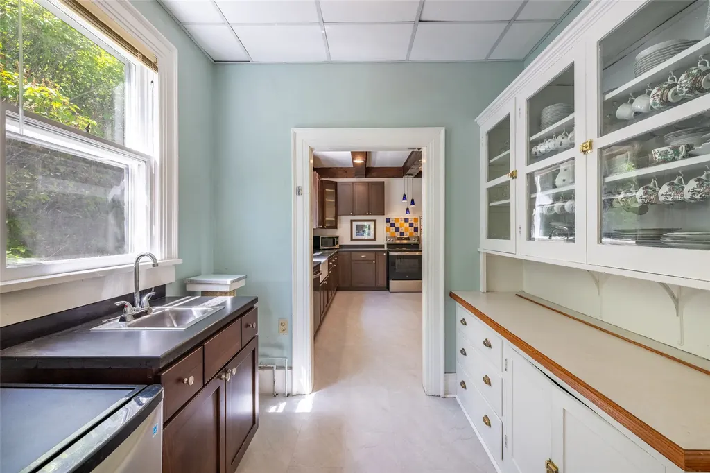 724 Monroe Avenue Helena MT 59601