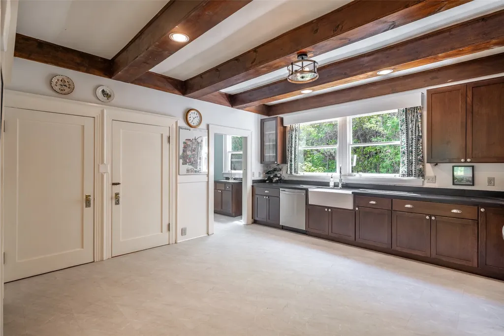 724 Monroe Avenue Helena MT 59601