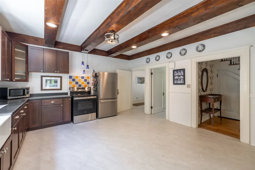724 Monroe Avenue Helena MT 59601