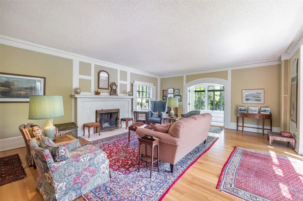 724 Monroe Avenue Helena MT 59601