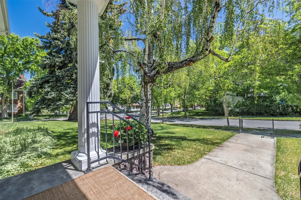724 Monroe Avenue Helena MT 59601