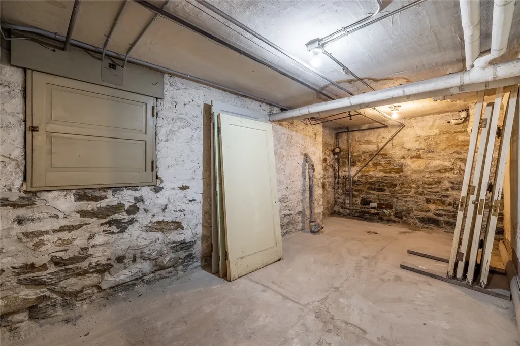 724 Monroe Avenue Helena MT 59601