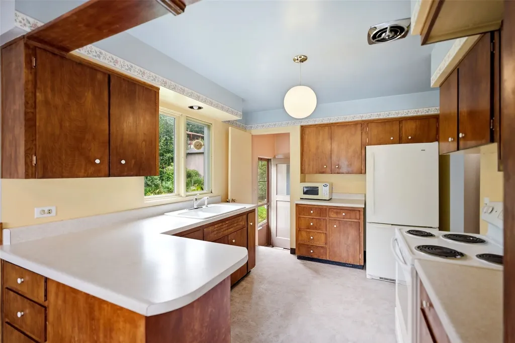 2325 Valley Drive Missoula MT 59802