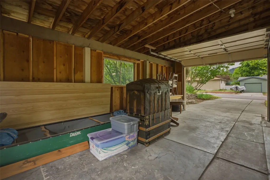 2325 Valley Drive Missoula MT 59802