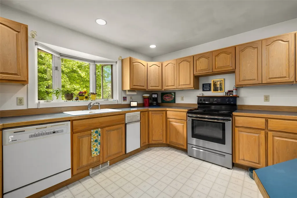 182 Crestview Drive Bigfork MT 59911