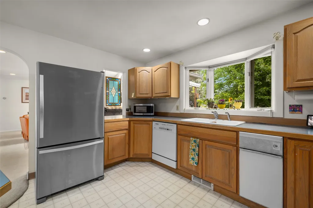 182 Crestview Drive Bigfork MT 59911