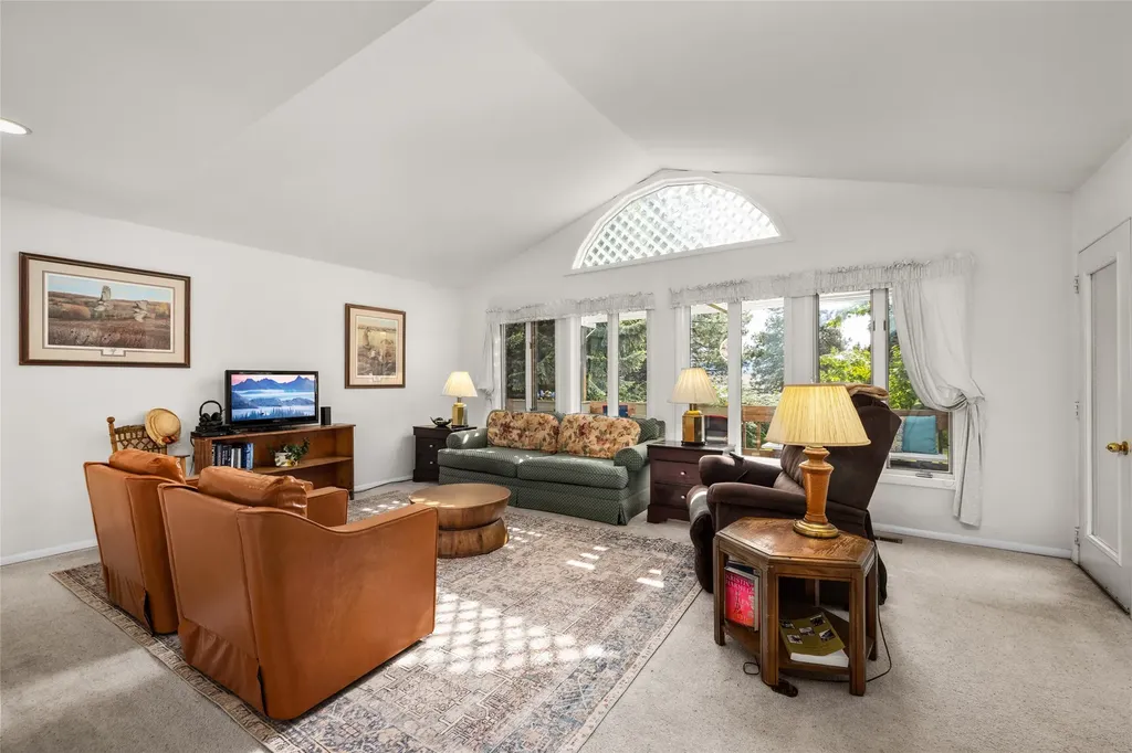 182 Crestview Drive Bigfork MT 59911
