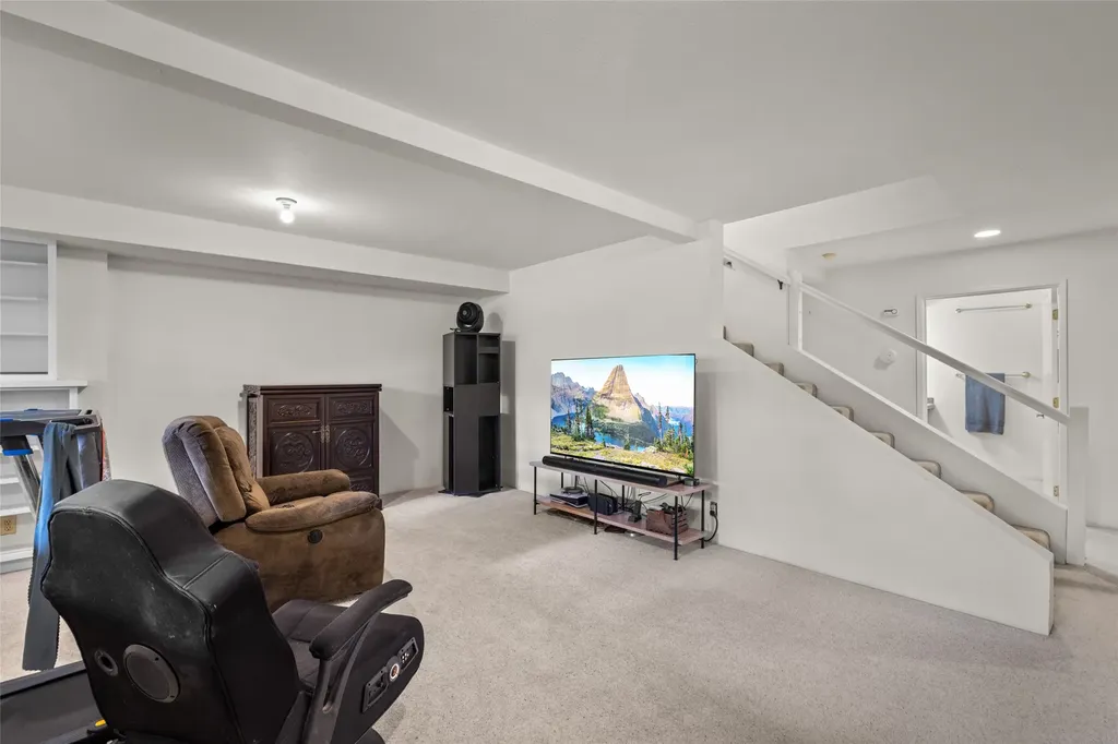 182 Crestview Drive Bigfork MT 59911