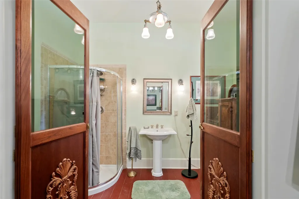 1003 N Burnt Fork Road Stevensville MT 59870