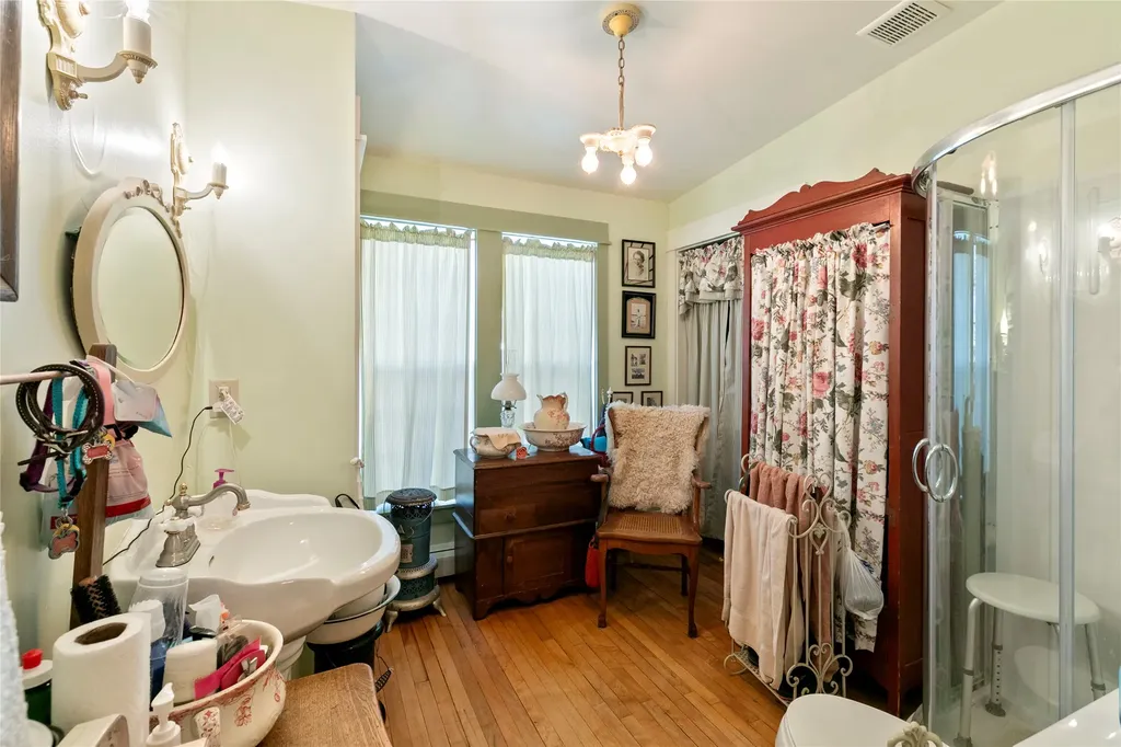 1003 N Burnt Fork Road Stevensville MT 59870