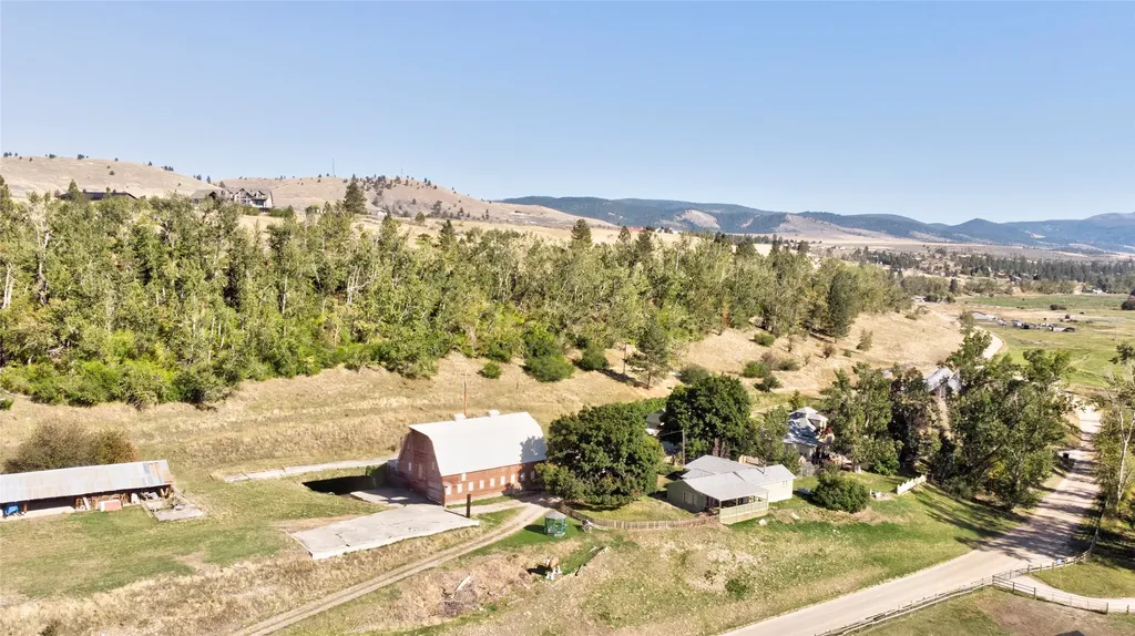 1003 N Burnt Fork Road Stevensville MT 59870