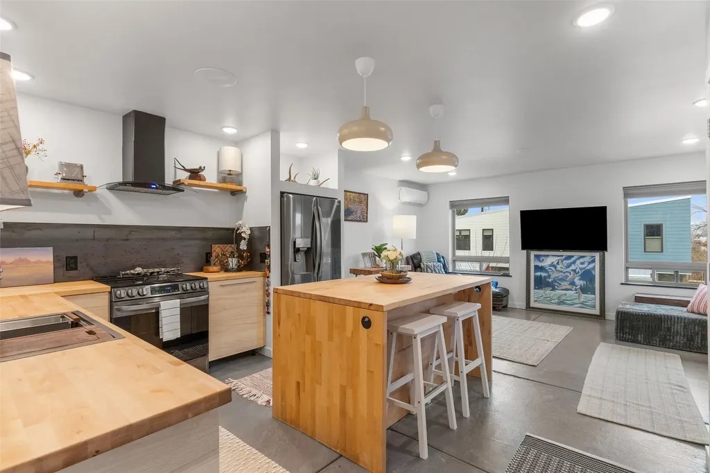983 Kemp Street Missoula MT 59801