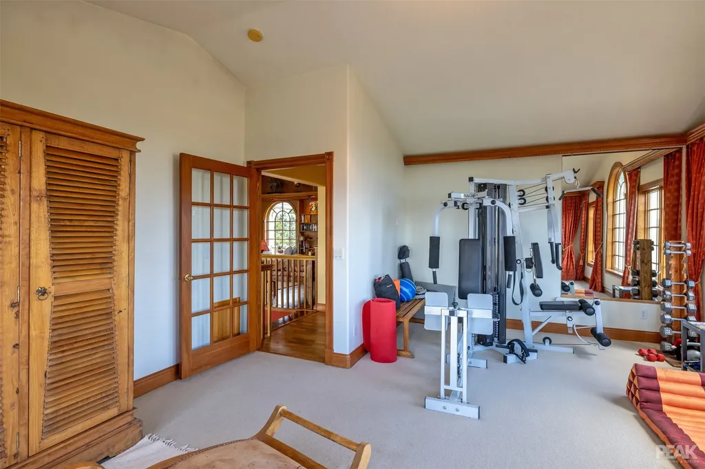5275 Riverview Drive Helena MT 59602